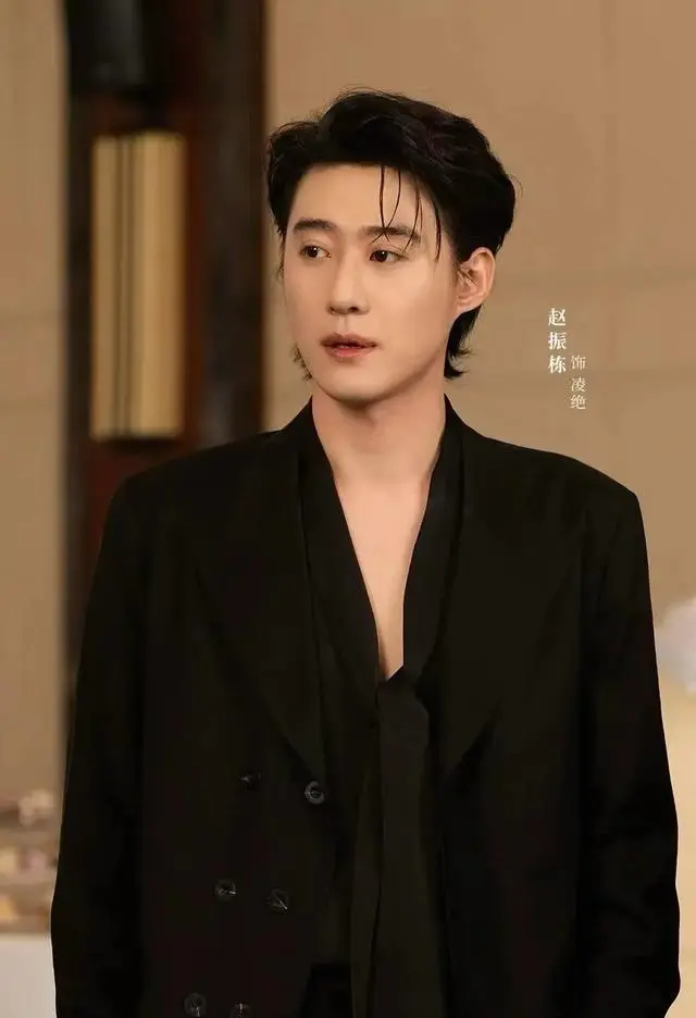 侯呈玥赵振栋主演《乖乖女退场，京圈浪子怎么眼红了》上线引追剧关注 _ 现场图