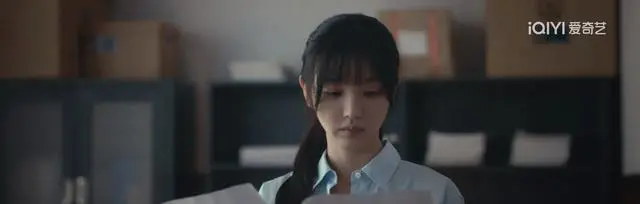 《低智商犯罪》结局揭晓张一昂“老张”身份转变关键动因 _ 资讯配图